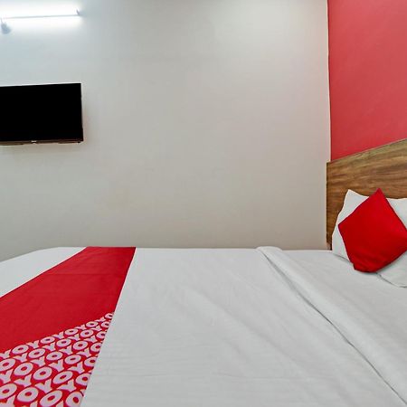 Hotel O Lavish Stay Sururnagar Buitenkant foto