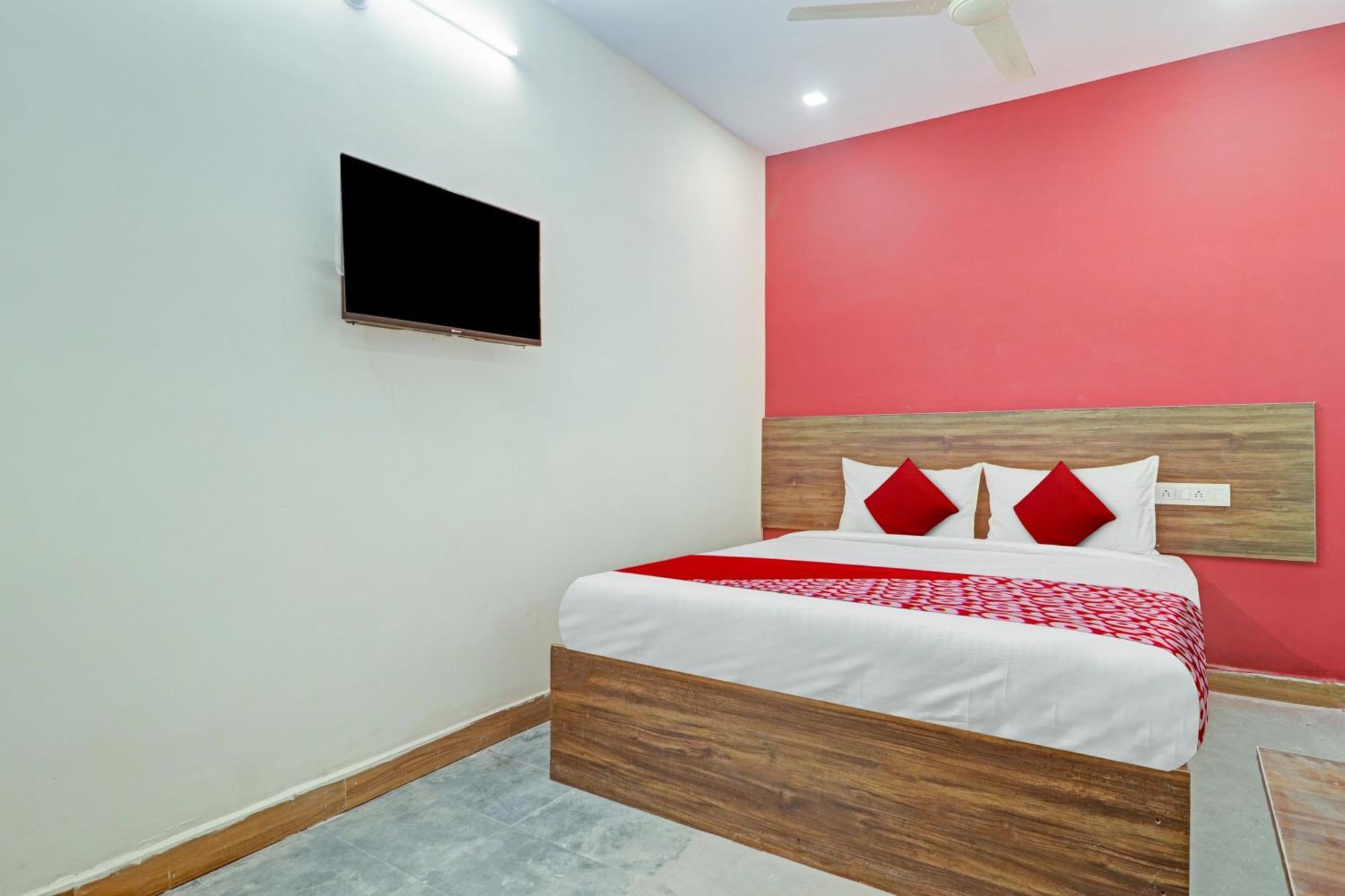 Hotel O Lavish Stay Sururnagar Buitenkant foto