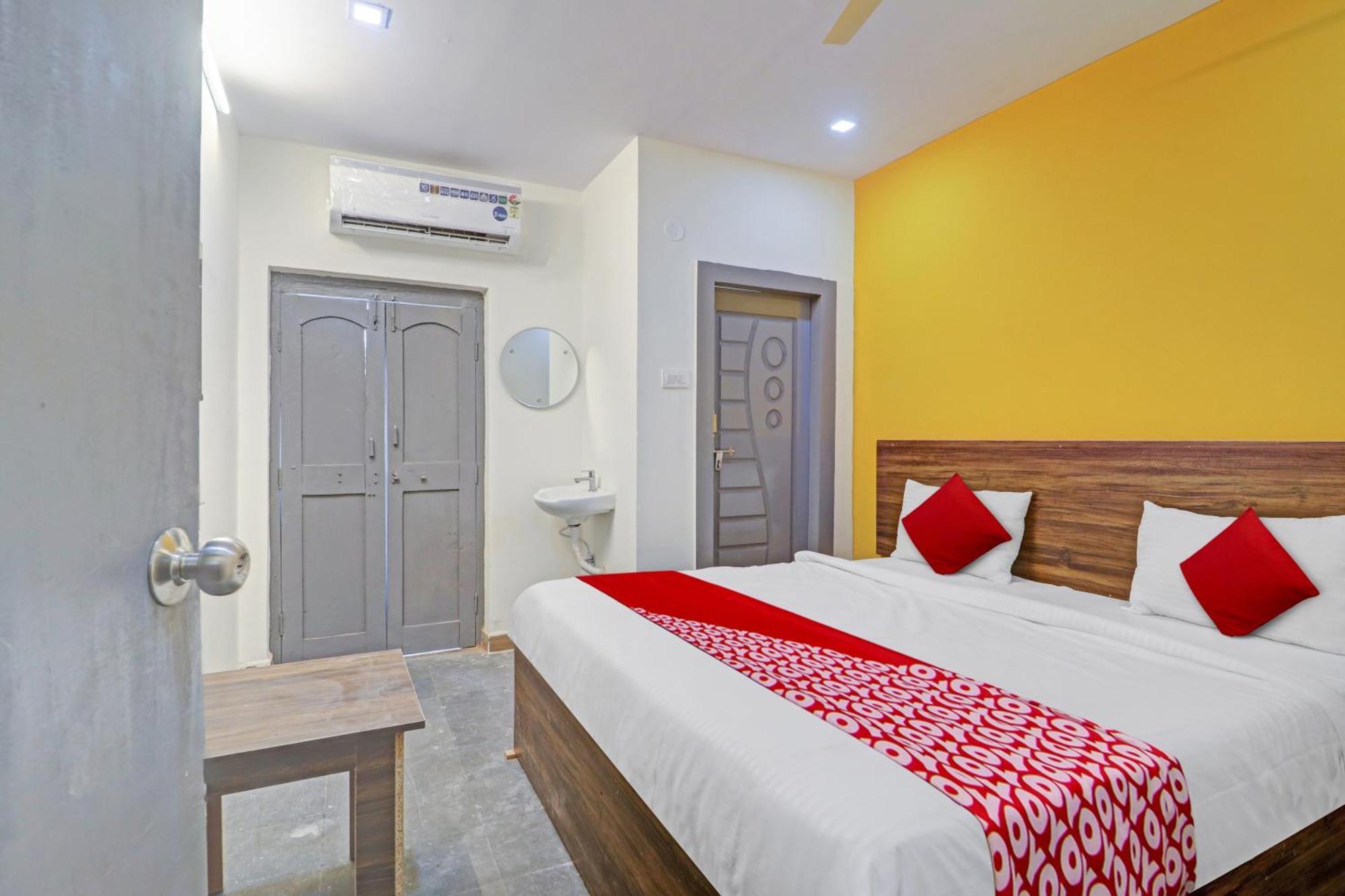 Hotel O Lavish Stay Sururnagar Buitenkant foto